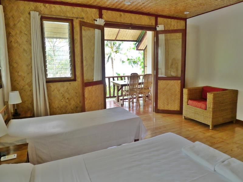 Golden Monkey Beach Hotel