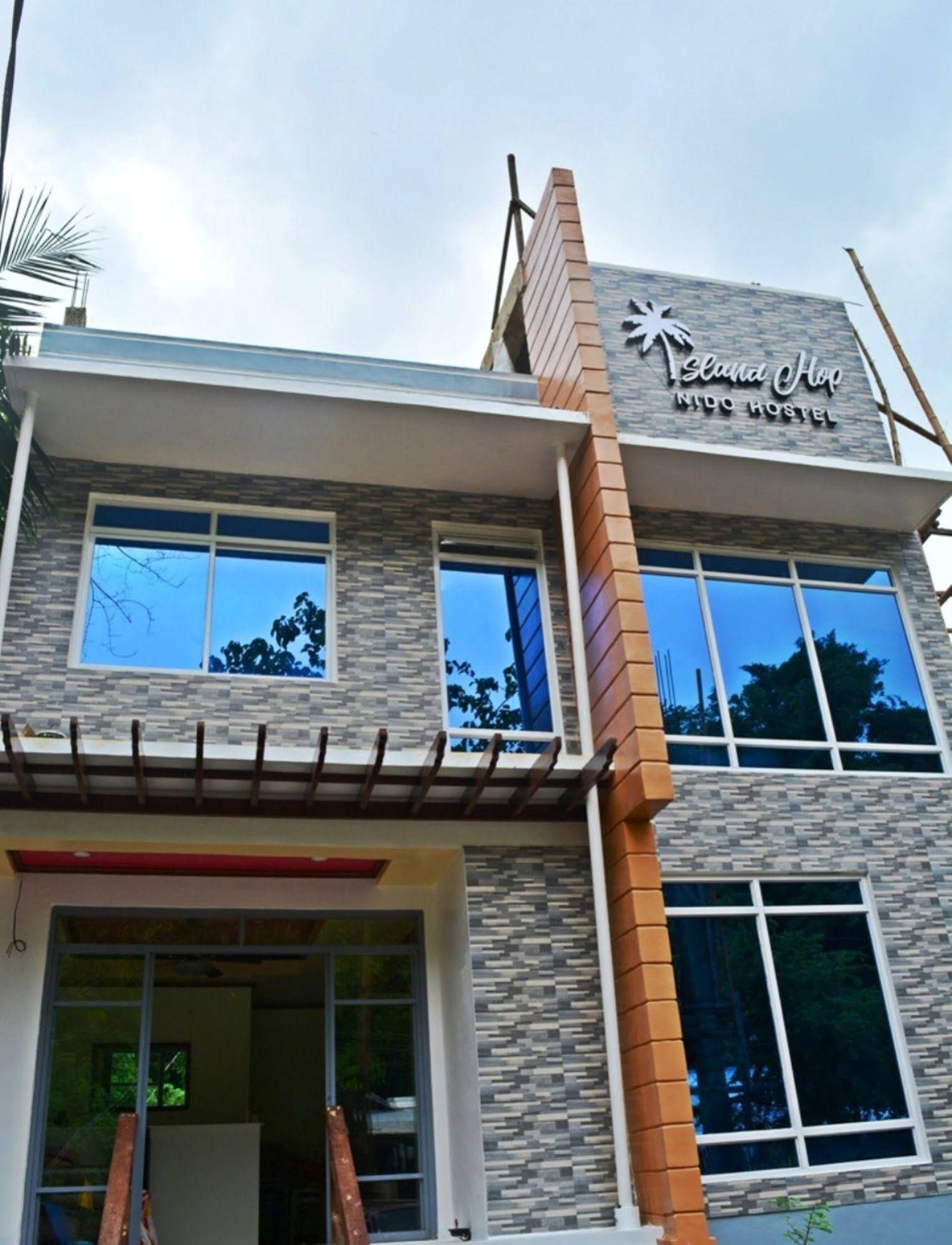 Island Hop Nido Hostel