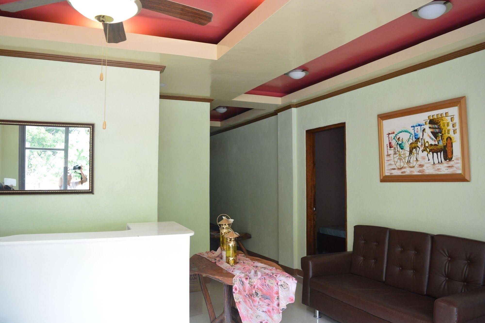 Island Hop Nido Hostel