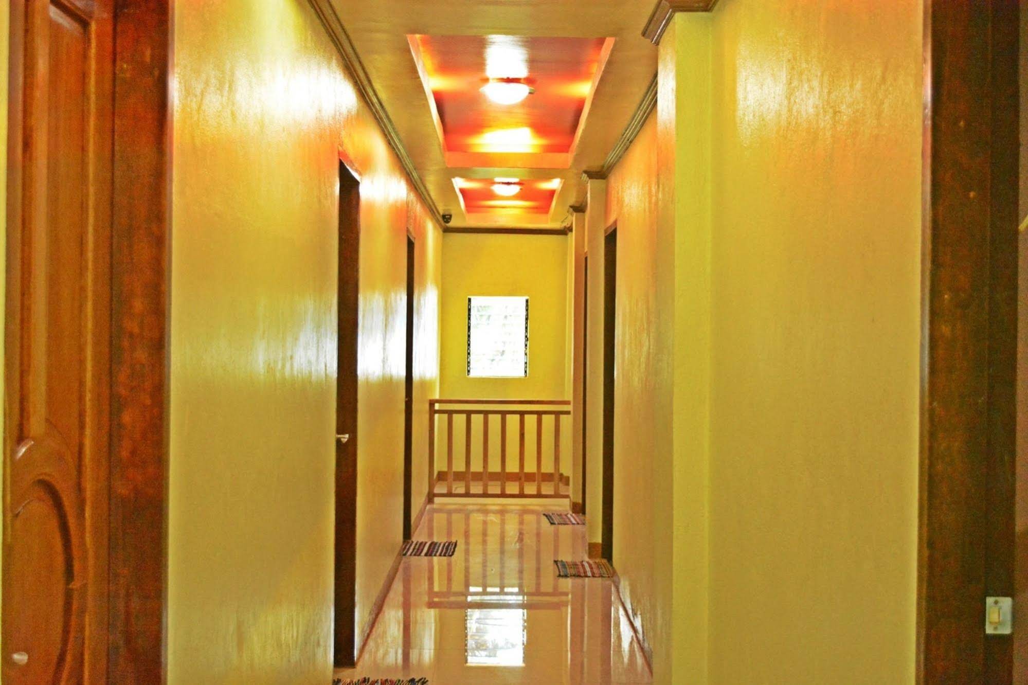 Island Hop Nido Hostel
