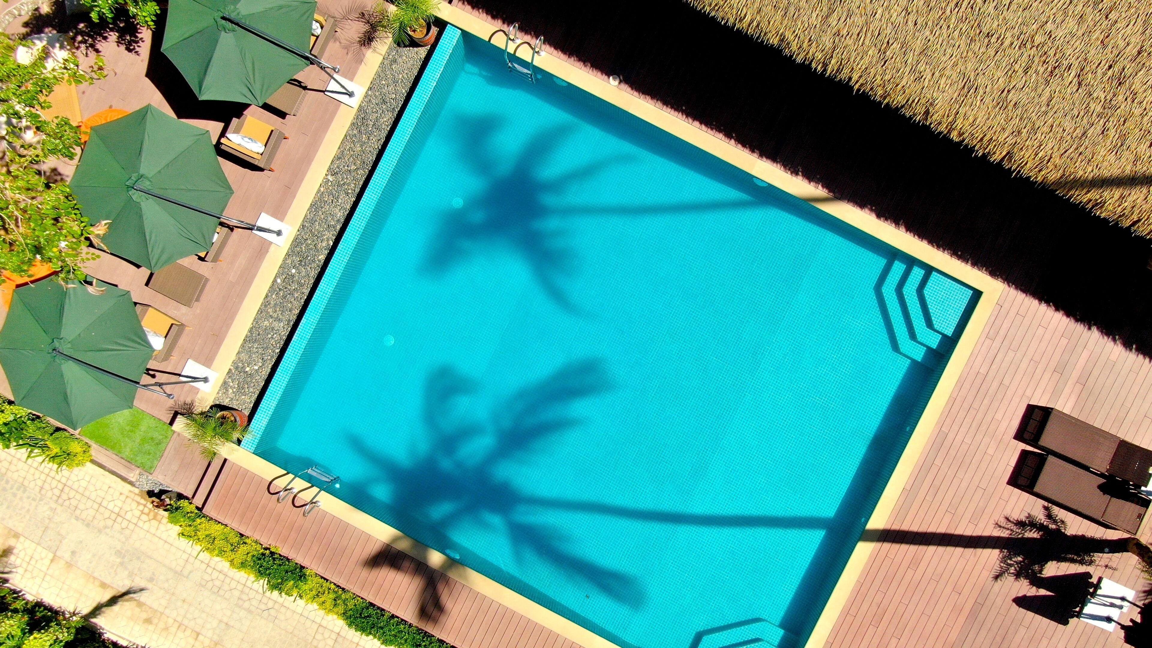 Lihim Resorts