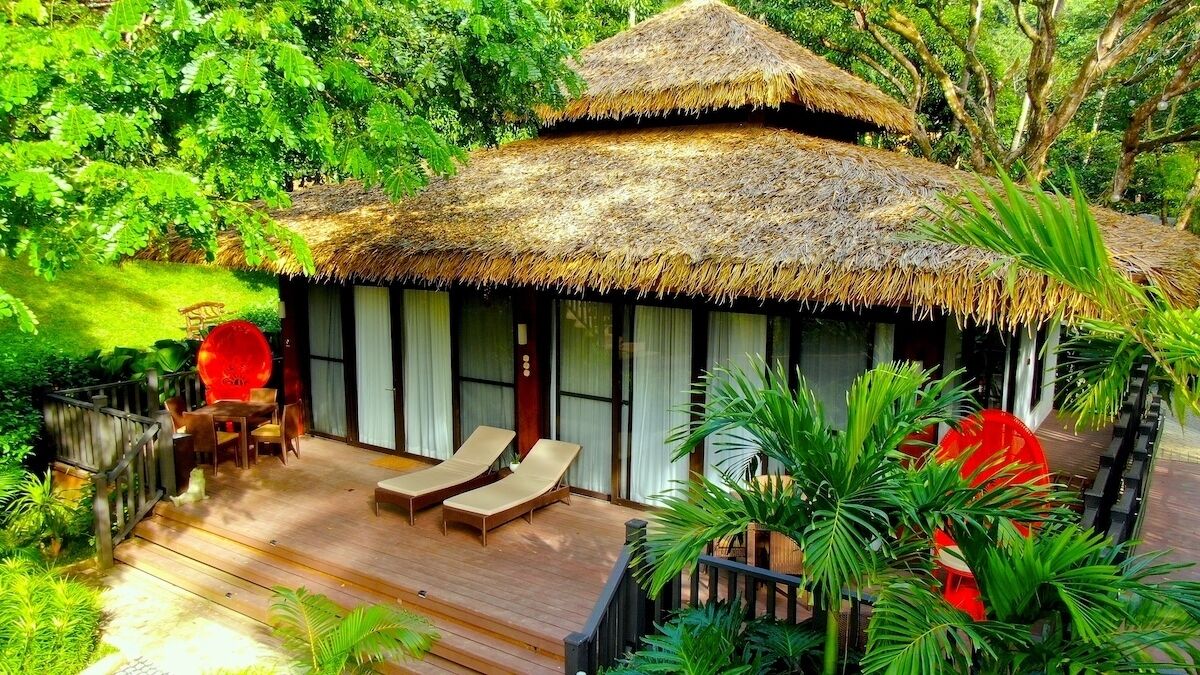 Lihim Resorts