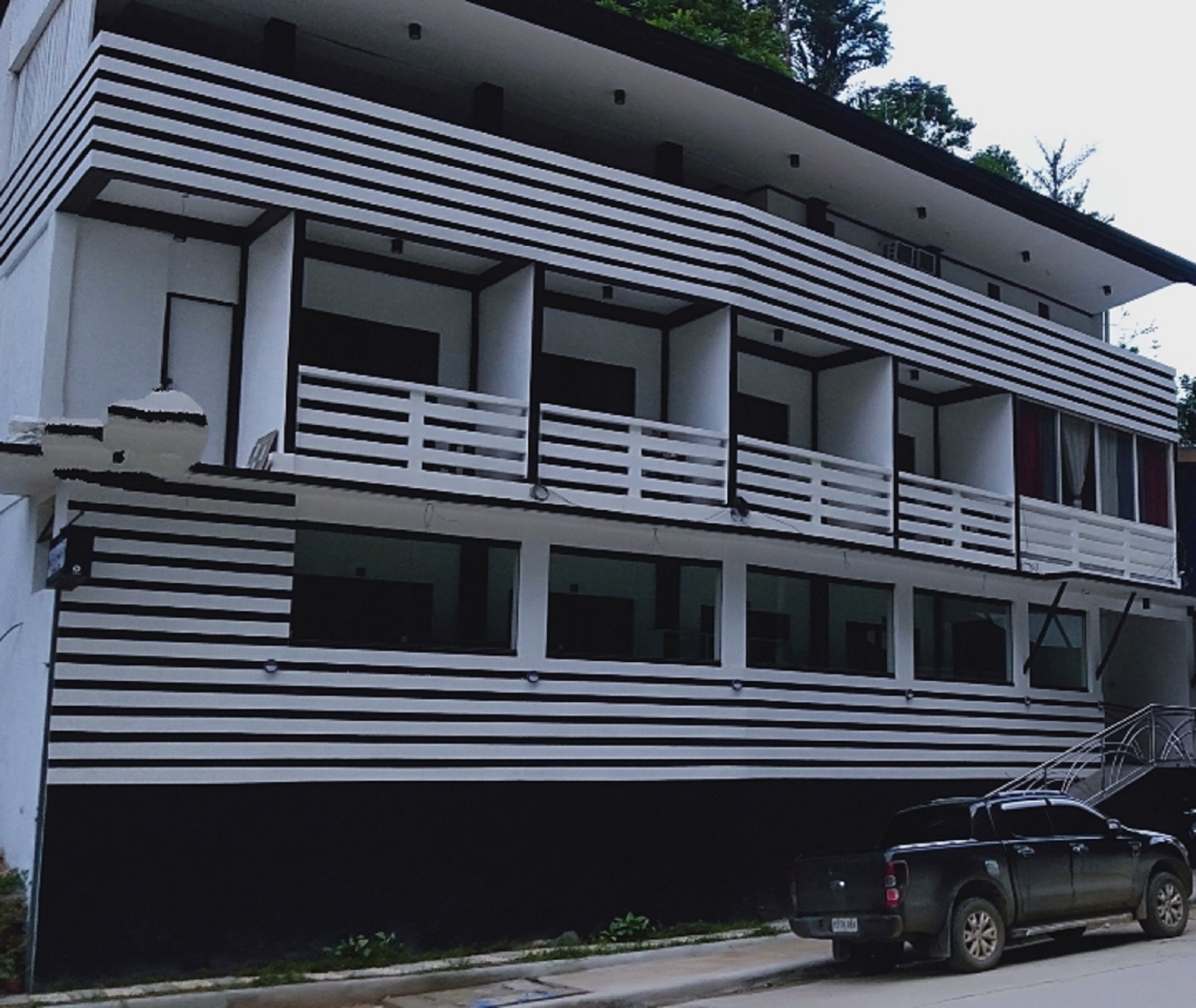 Lolo Panding Inn By OYO