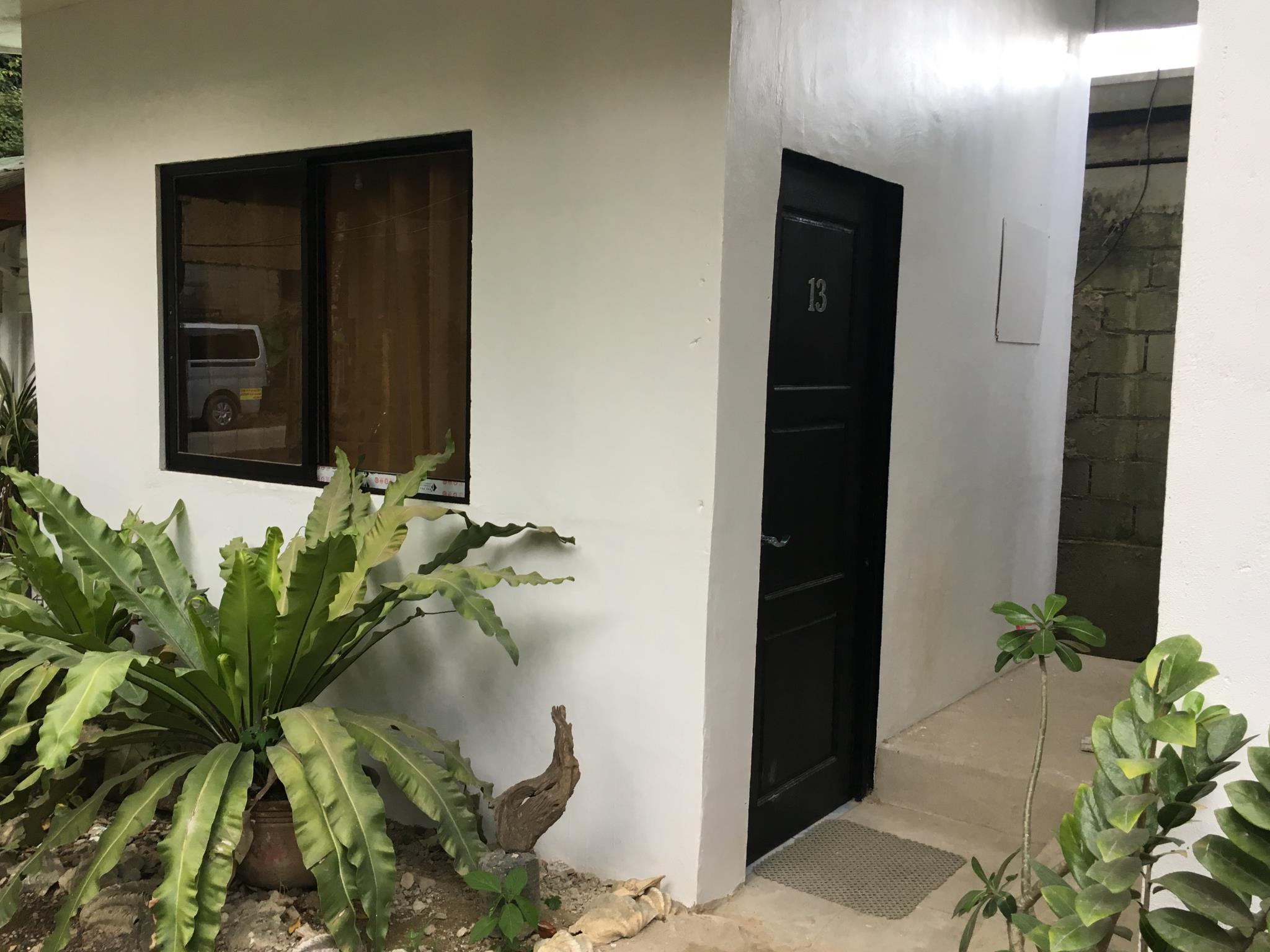 Lualhati Cottage