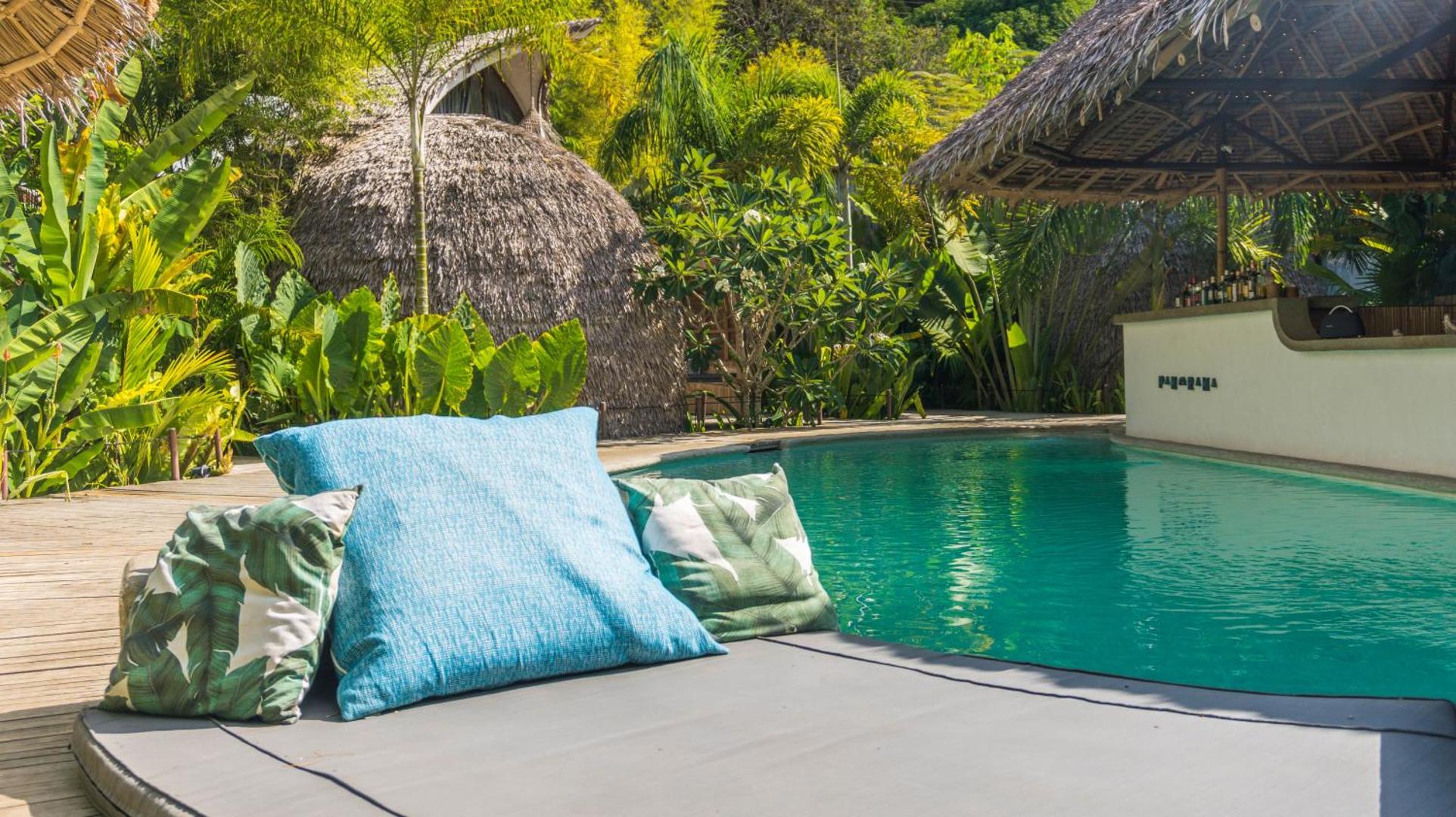 Panorama Beach Club & Resort