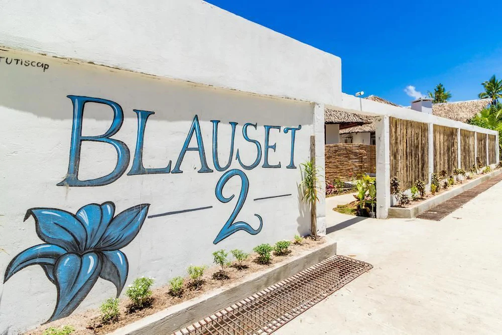 Blauset House II