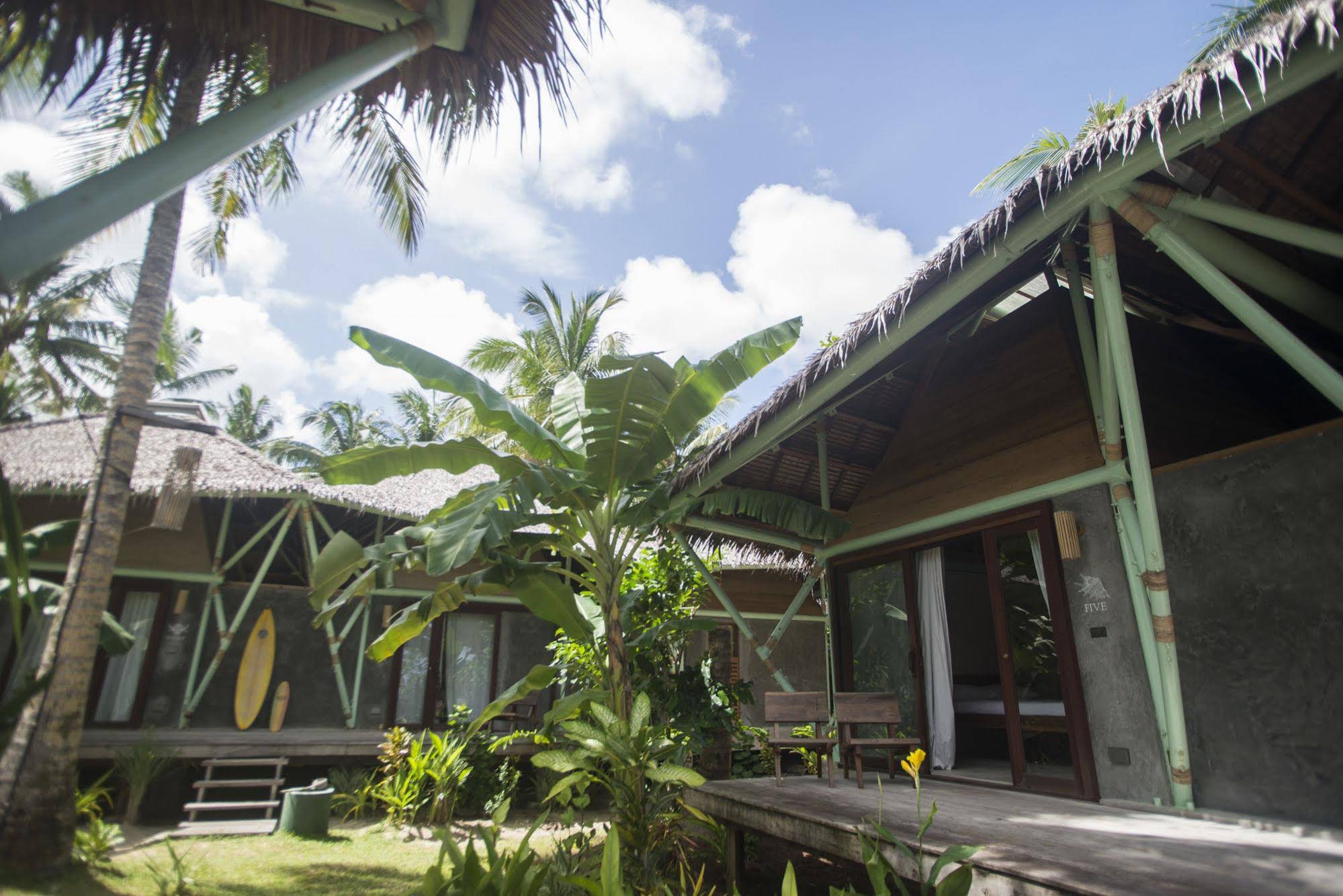 Bravo Beach Resort Siargao