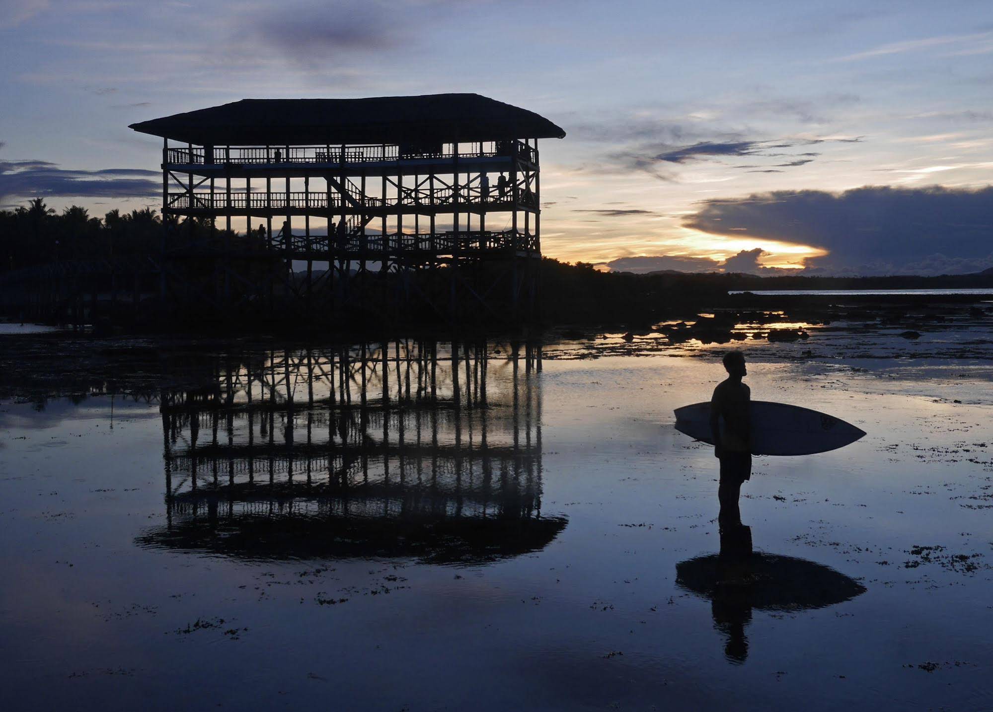 Bravo Beach Resort Siargao