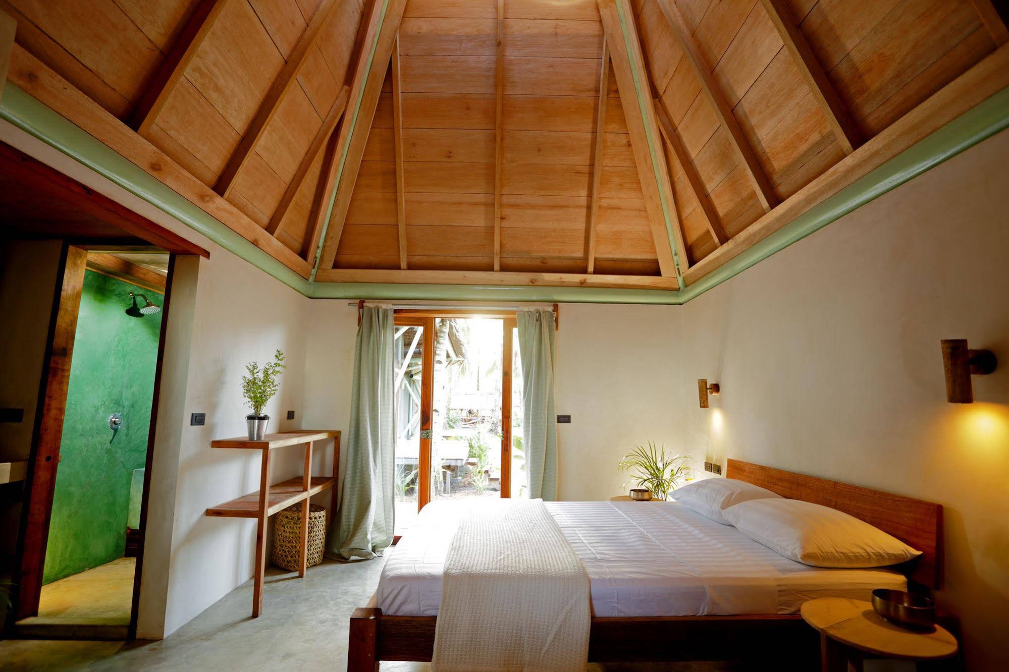 Bravo Beach Resort Siargao