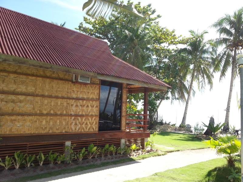Cherinicole Beach Resort