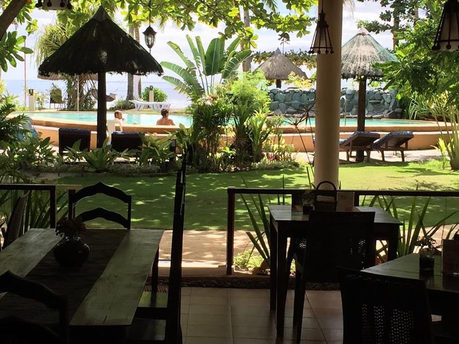 Cherinicole Beach Resort