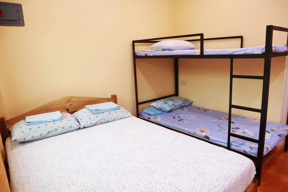 Eme's Apartelle