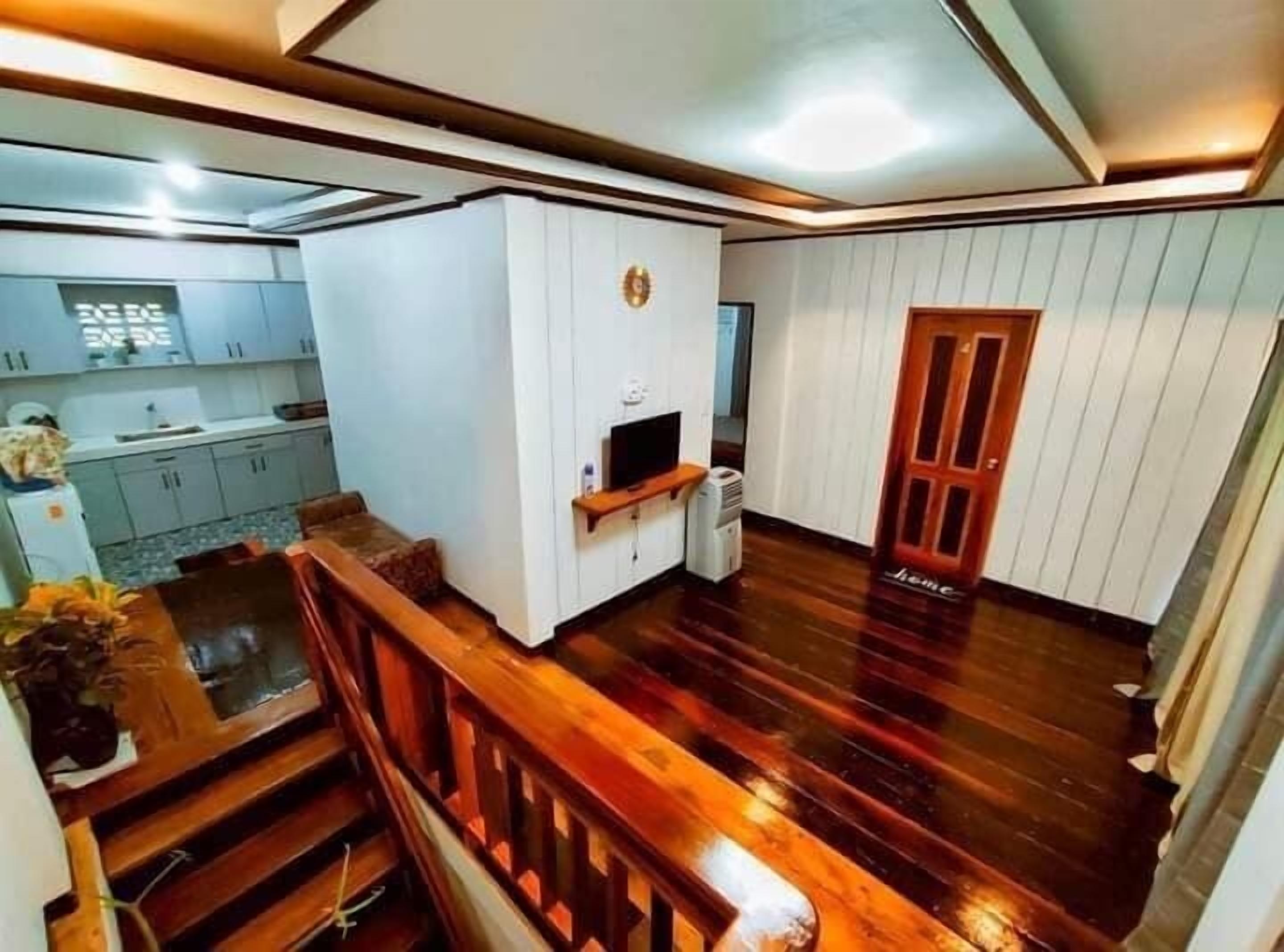 JMC Blue GuestHouse