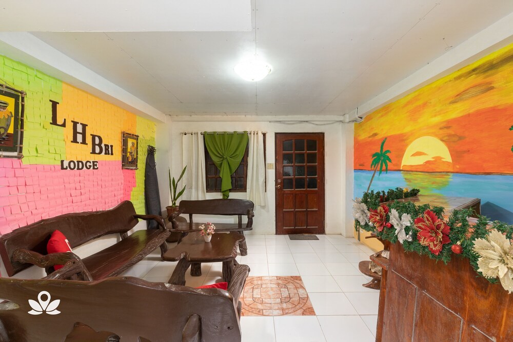 LH Bri Lodge Siargao by ZEN Rooms