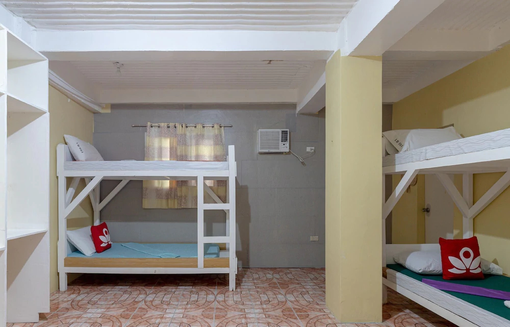 LH Bri Lodge Siargao by ZEN Rooms