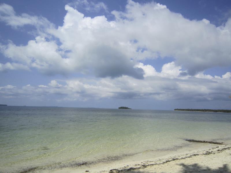 Sandy Feet Siargao
