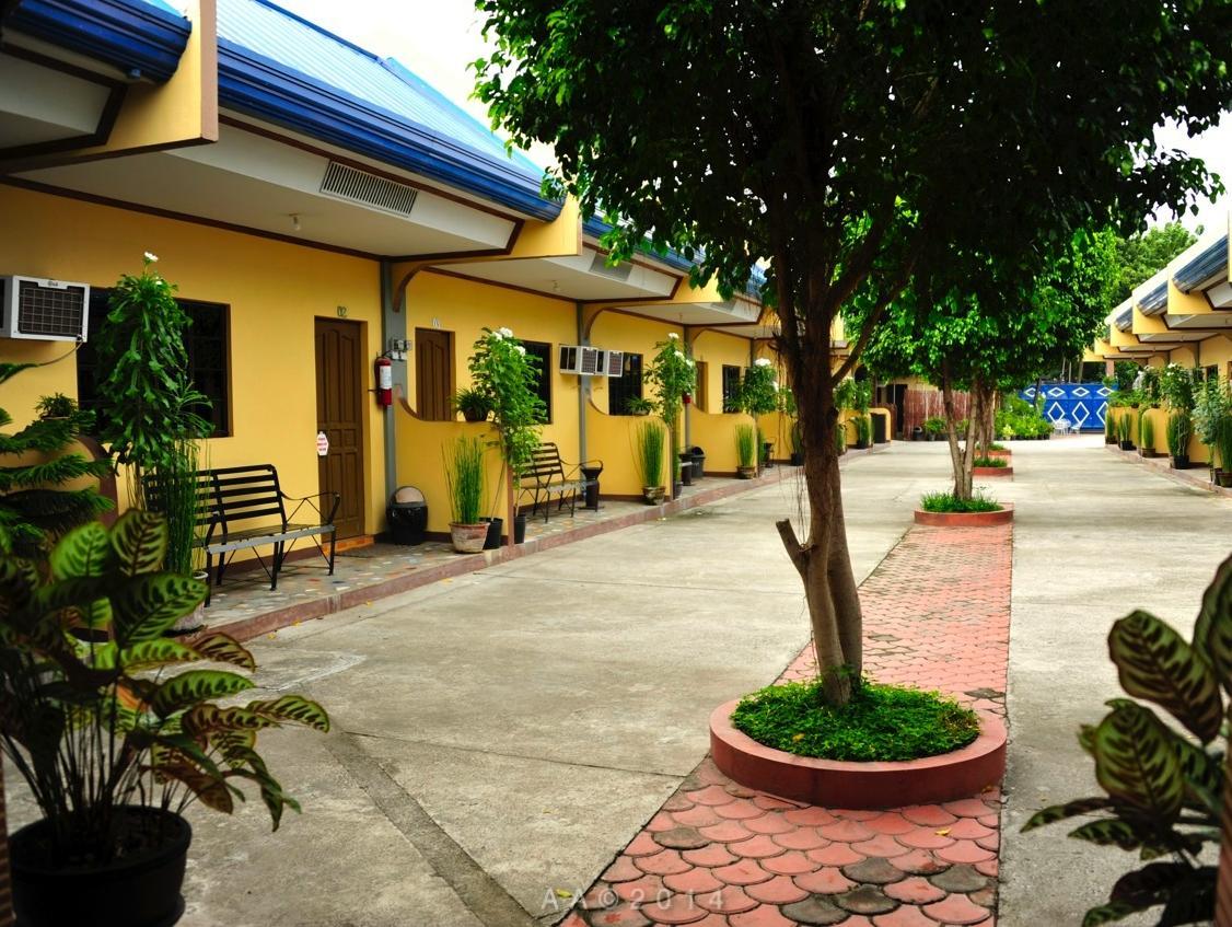 Antonio's Apartelle