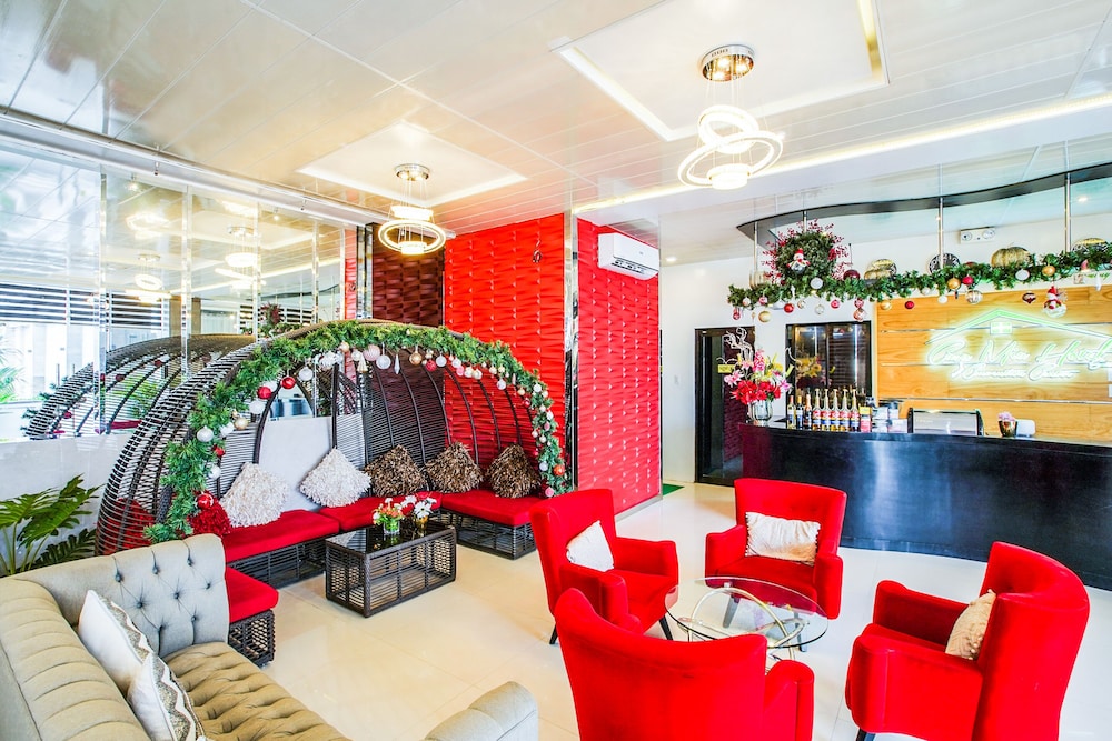Casa Mia Hotel Suites by OYO Rooms