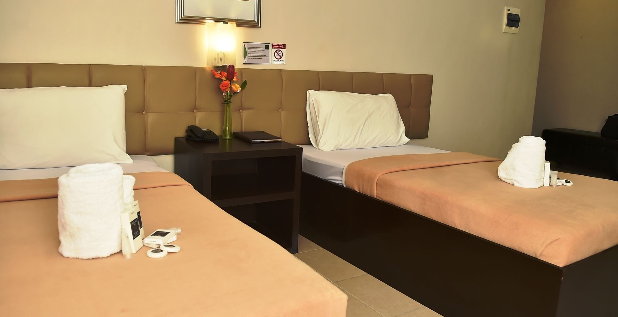 Columbus Plaza Hotel