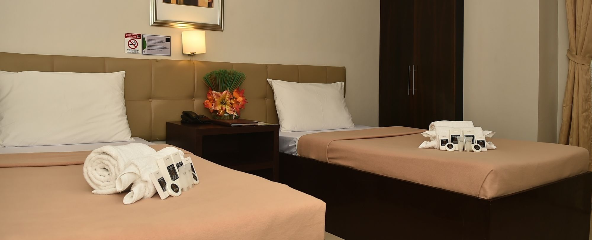 Columbus Plaza Hotel