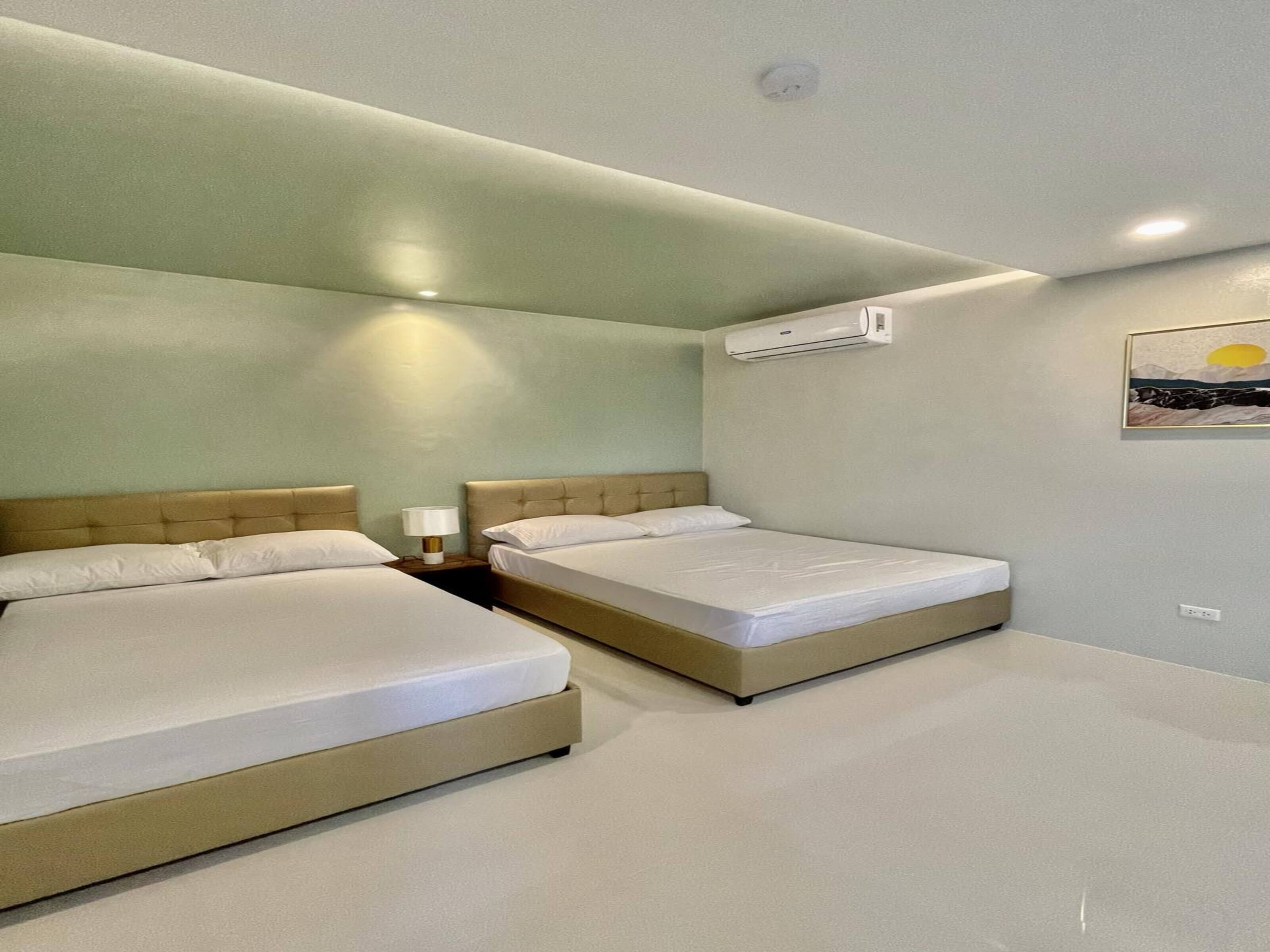 C Residences by Oyo Rooms