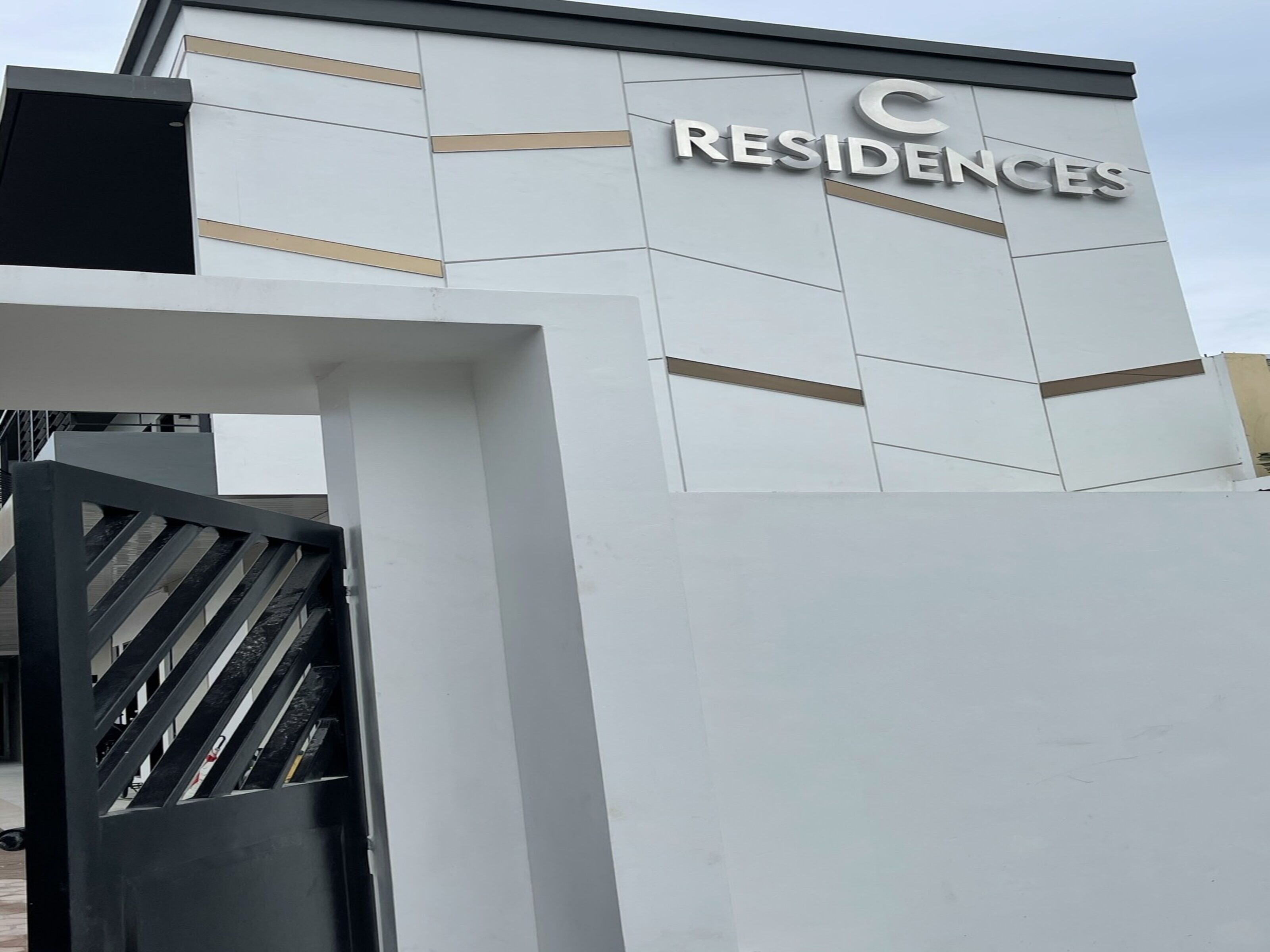 C Residences by Oyo Rooms