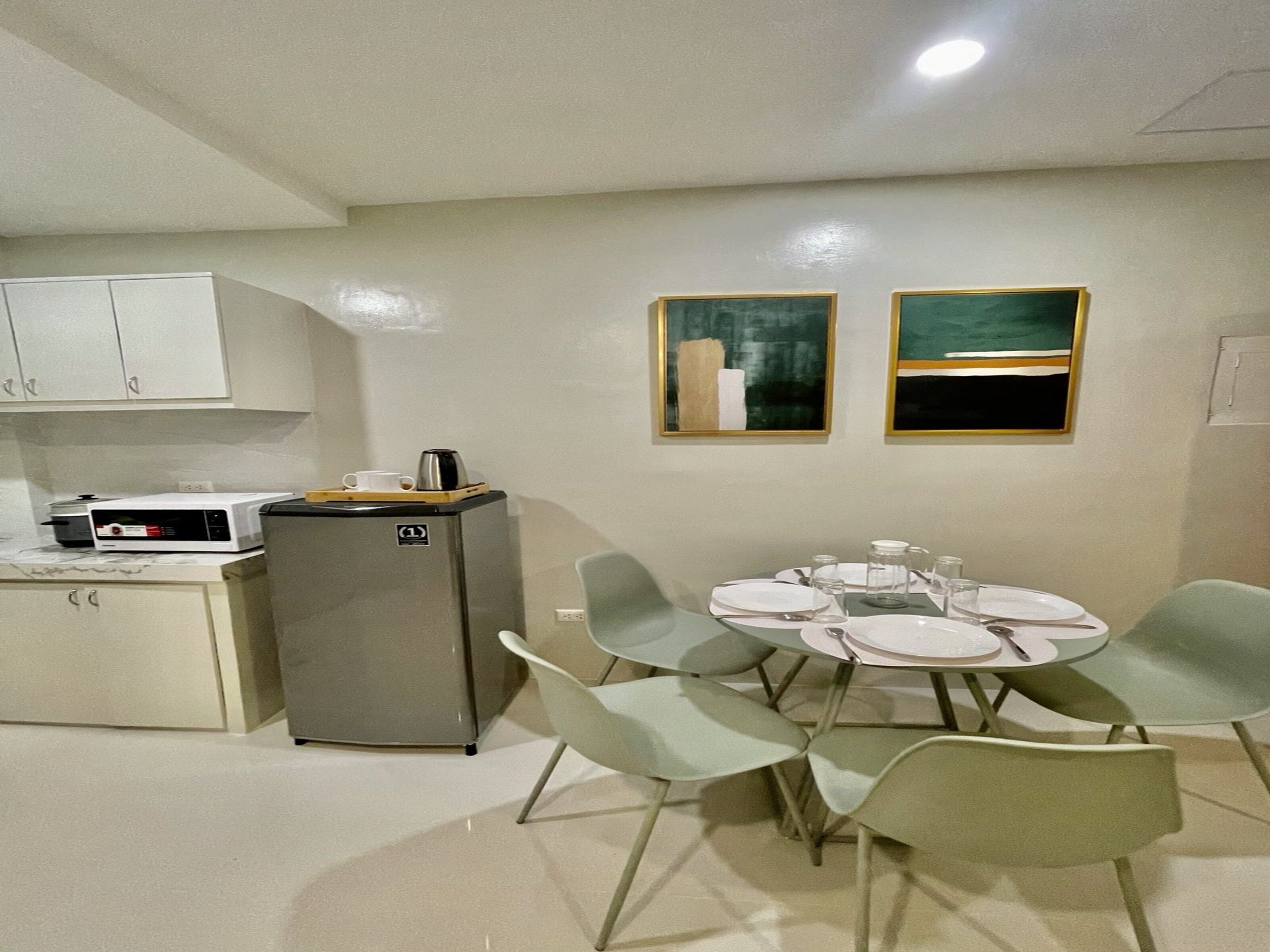 C Residences by Oyo Rooms
