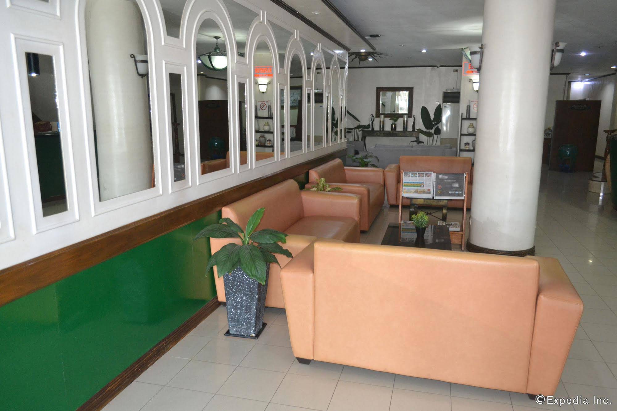 Dolores Hotel