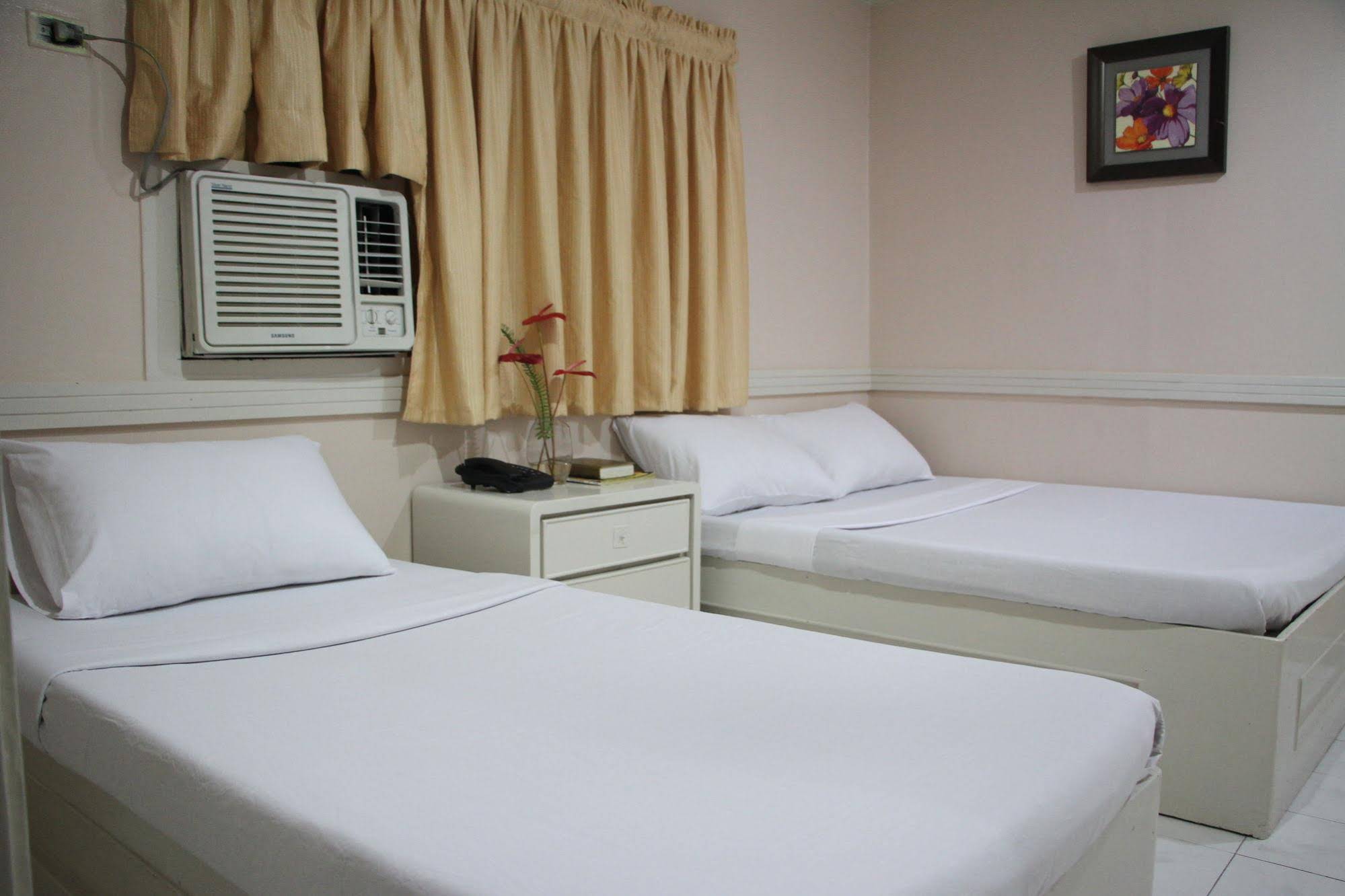 Dolores Hotel