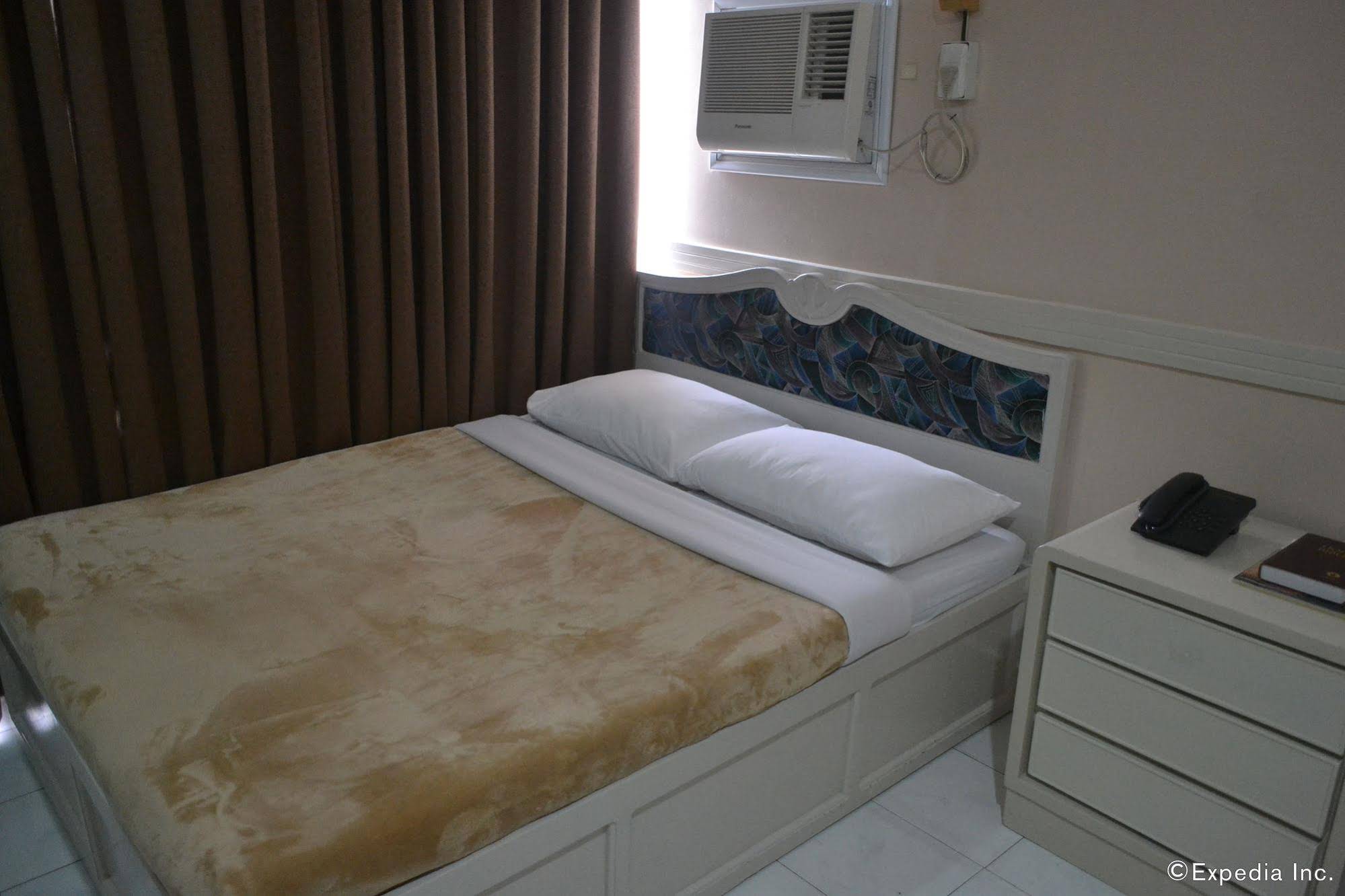 Dolores Hotel