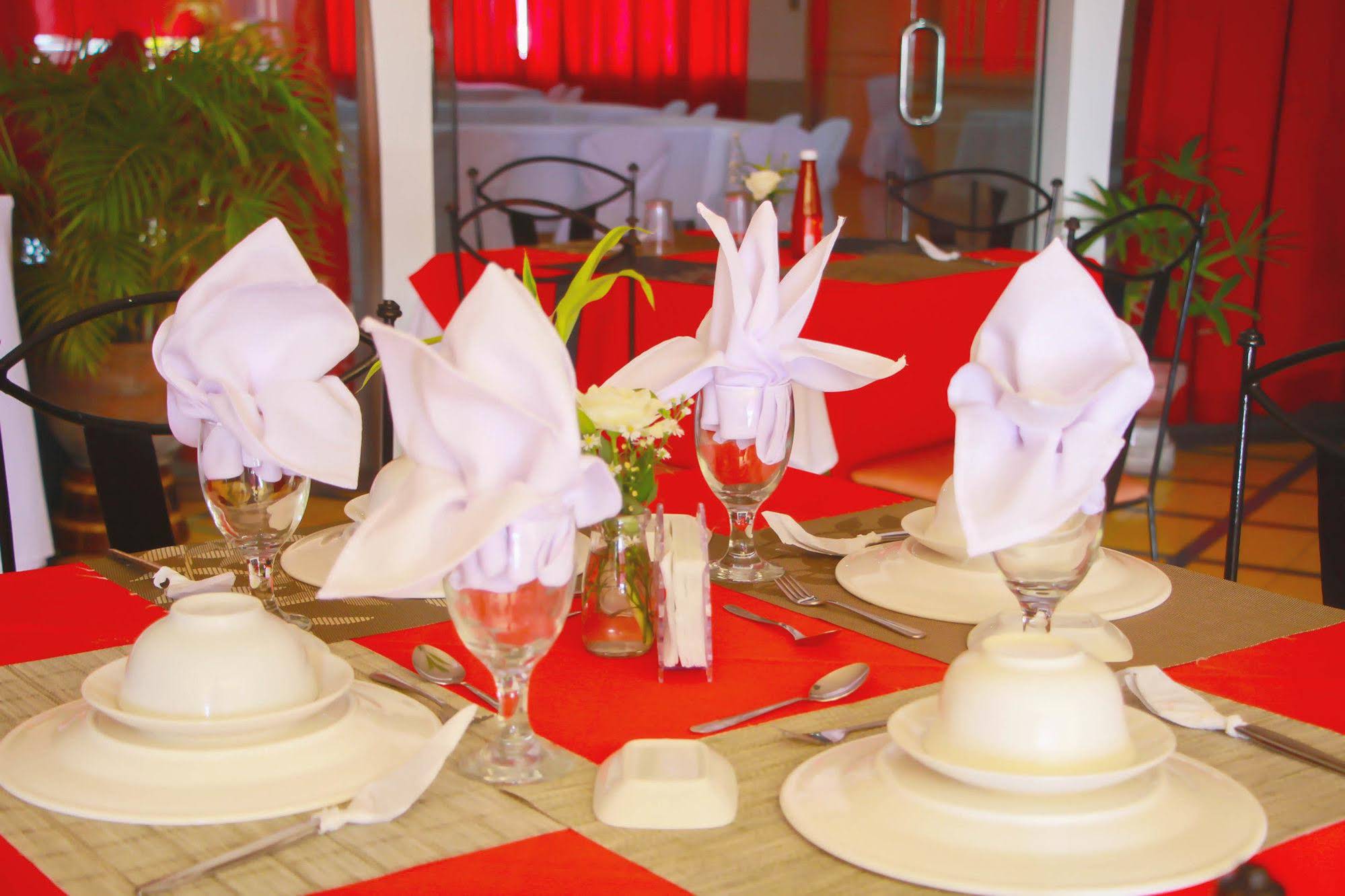 Dolores Hotel