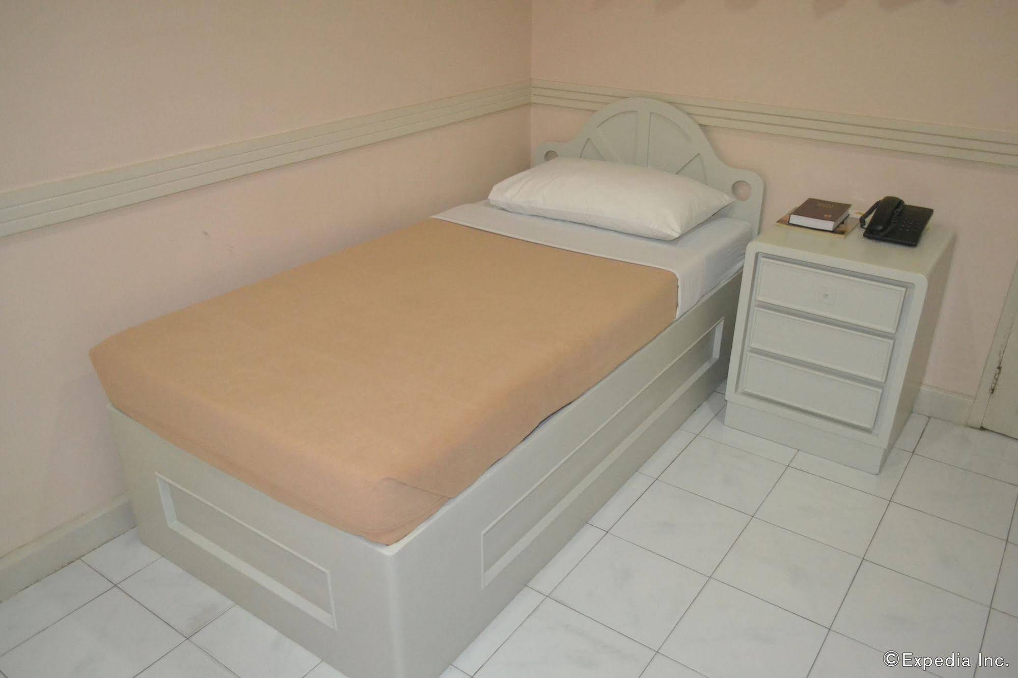Dolores Hotel