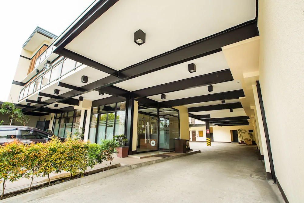 Driggs Suites by OYO Rooms