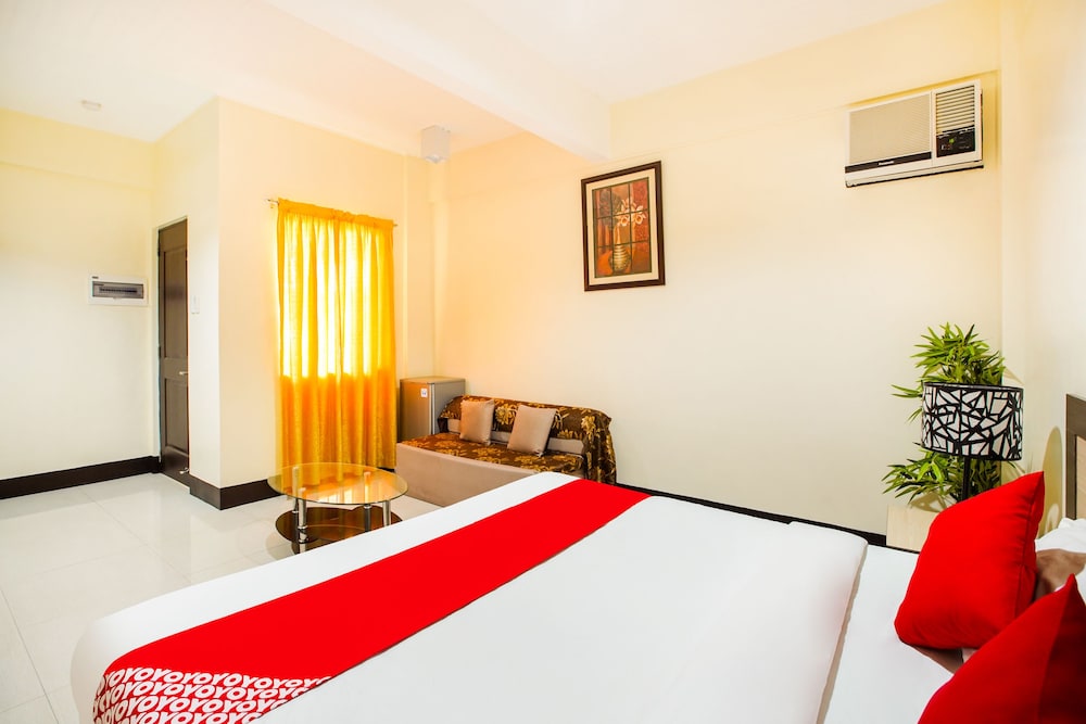 Driggs Suites by OYO Rooms