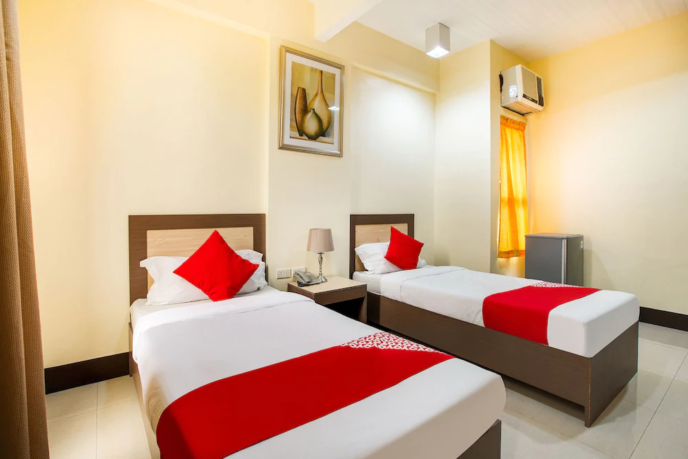 Driggs Suites by OYO Rooms