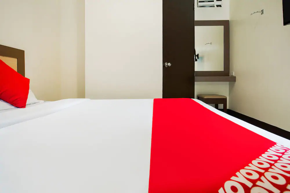 Driggs Suites by OYO Rooms