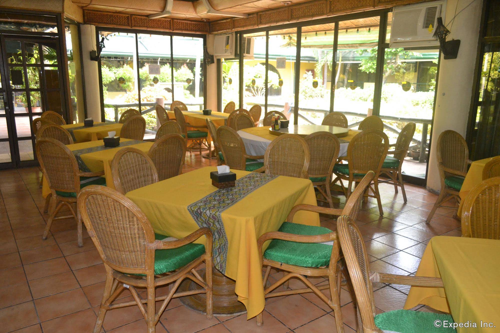 Family Country Hotel and Convention Centre
