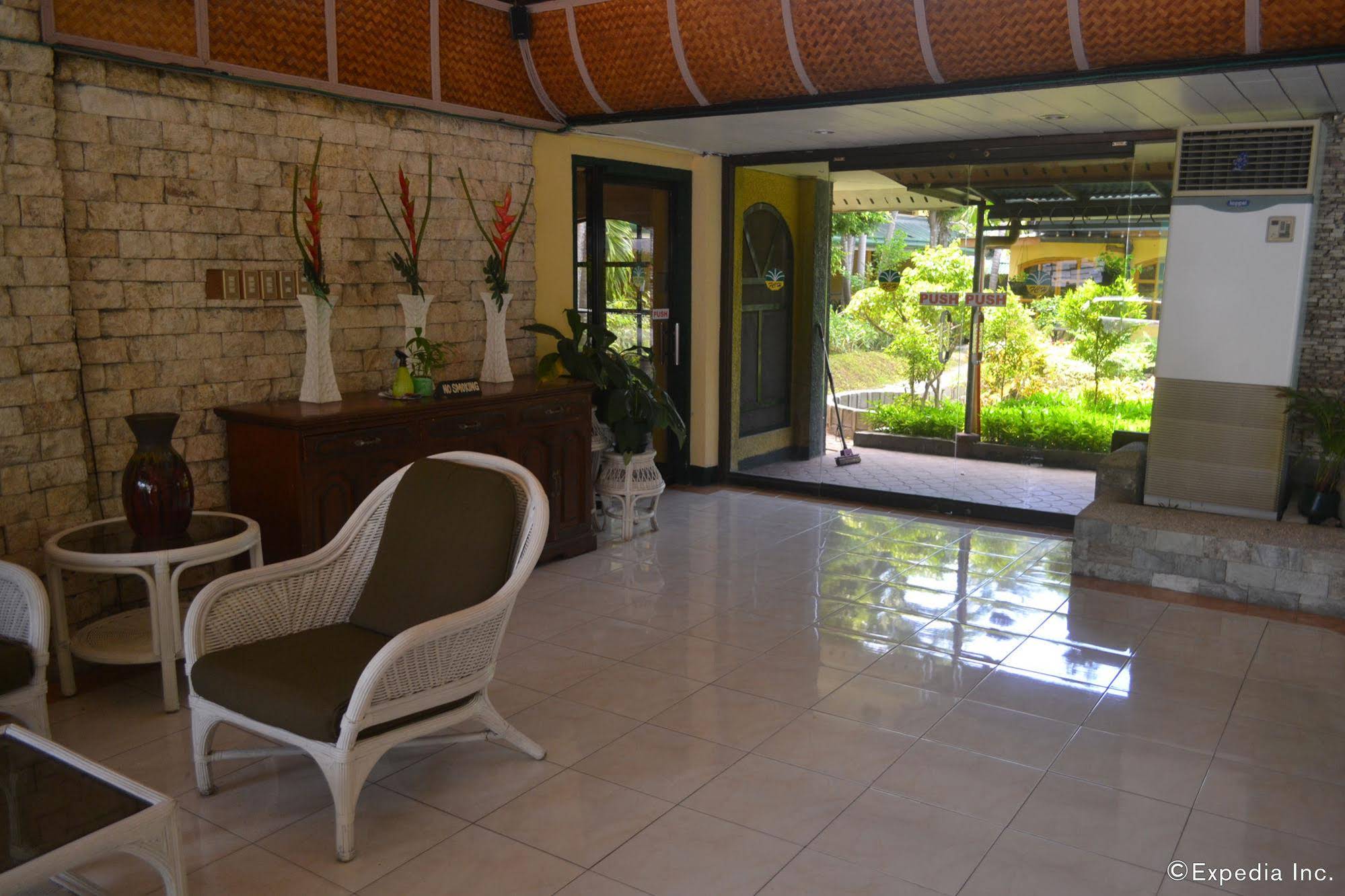 Family Country Hotel and Convention Centre