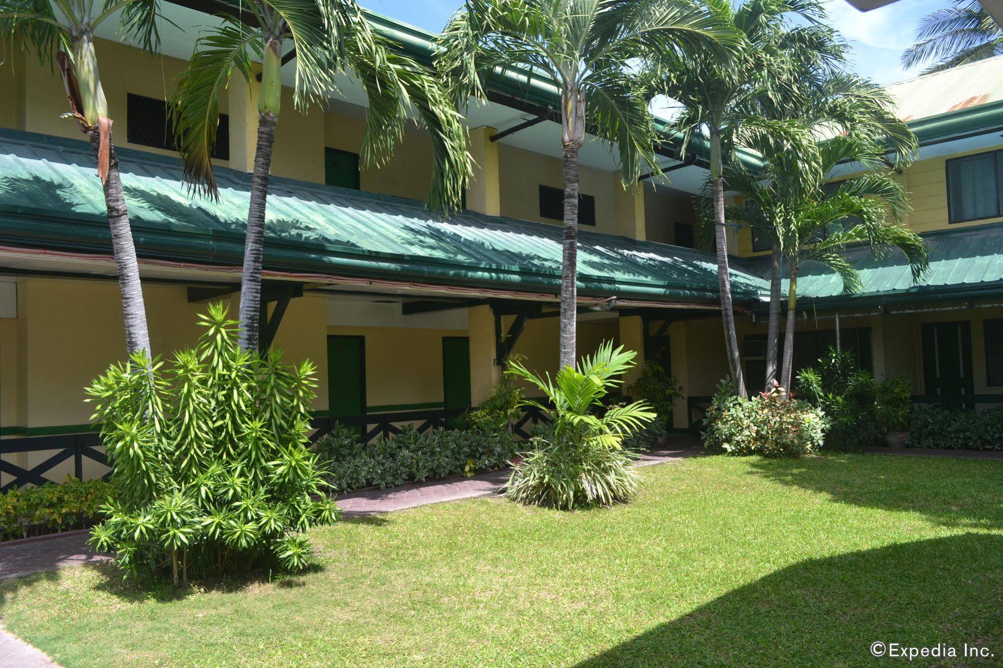 Family Country Hotel and Convention Centre
