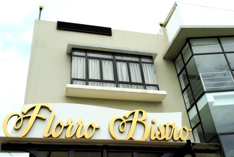 Florotel Gensan by OYO