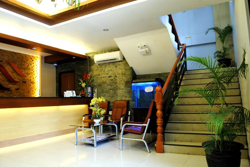 Florotel Gensan by OYO