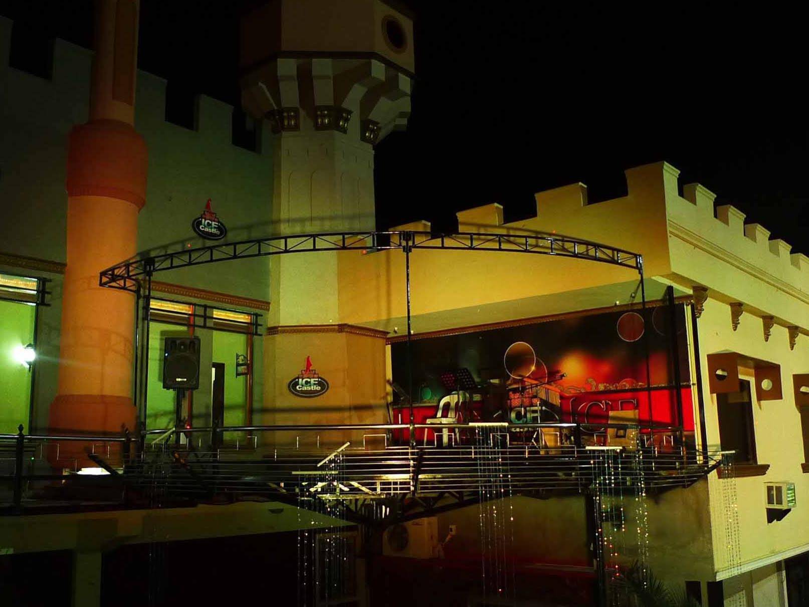 Ice Castle Experience Hotel