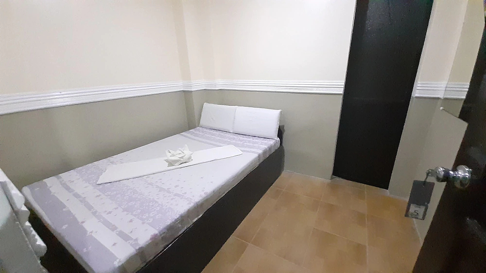Kti Traveller's Inn by OYO Rooms