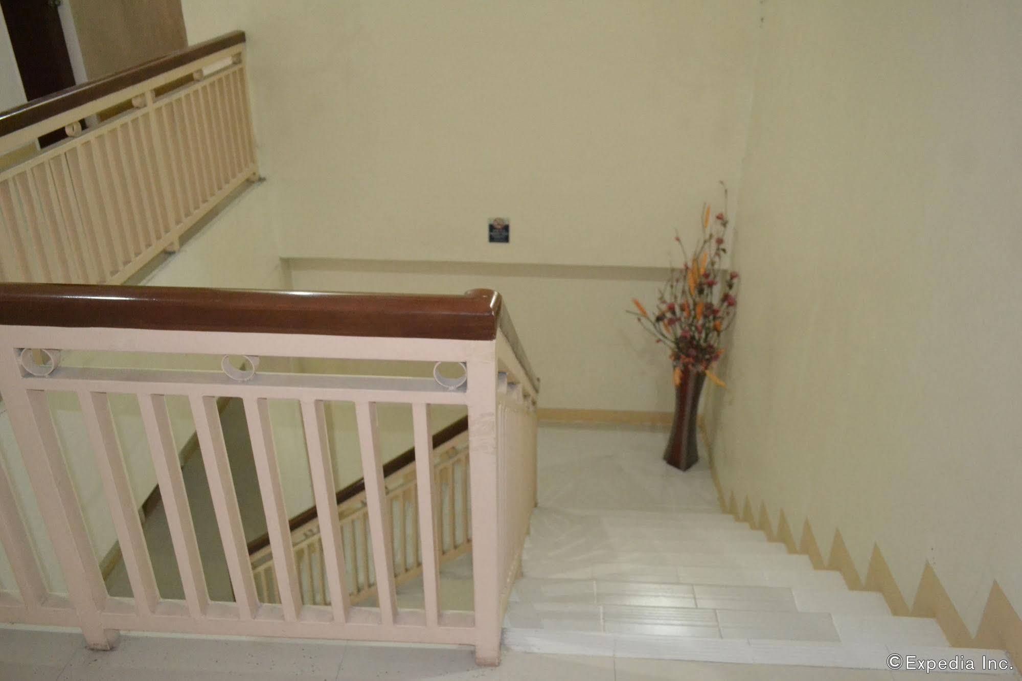 Luxor One Traveler Inn Gensan