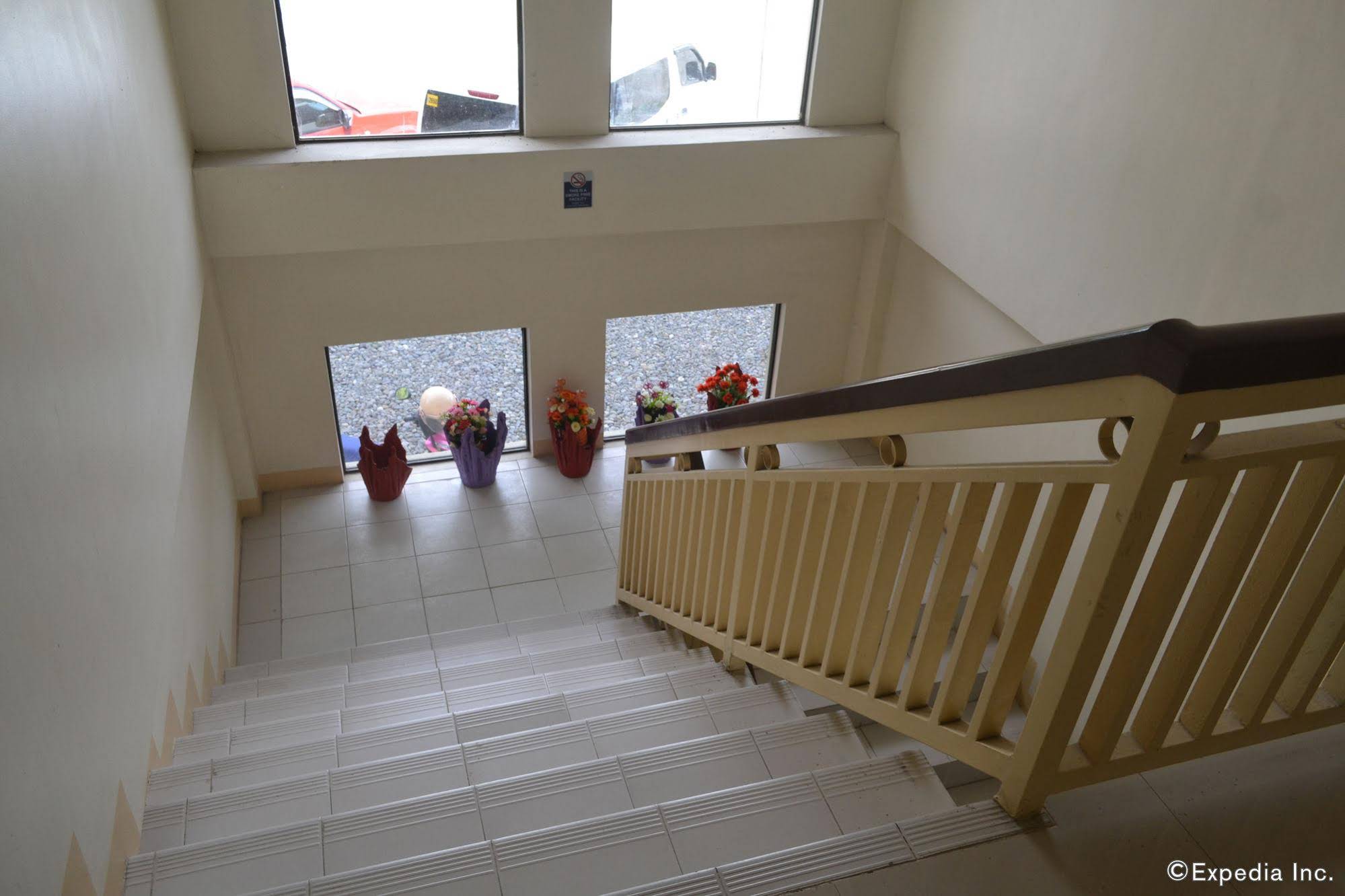 Luxor One Traveler Inn Gensan