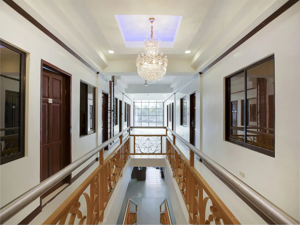 Offshore Hotel by OYO Rooms