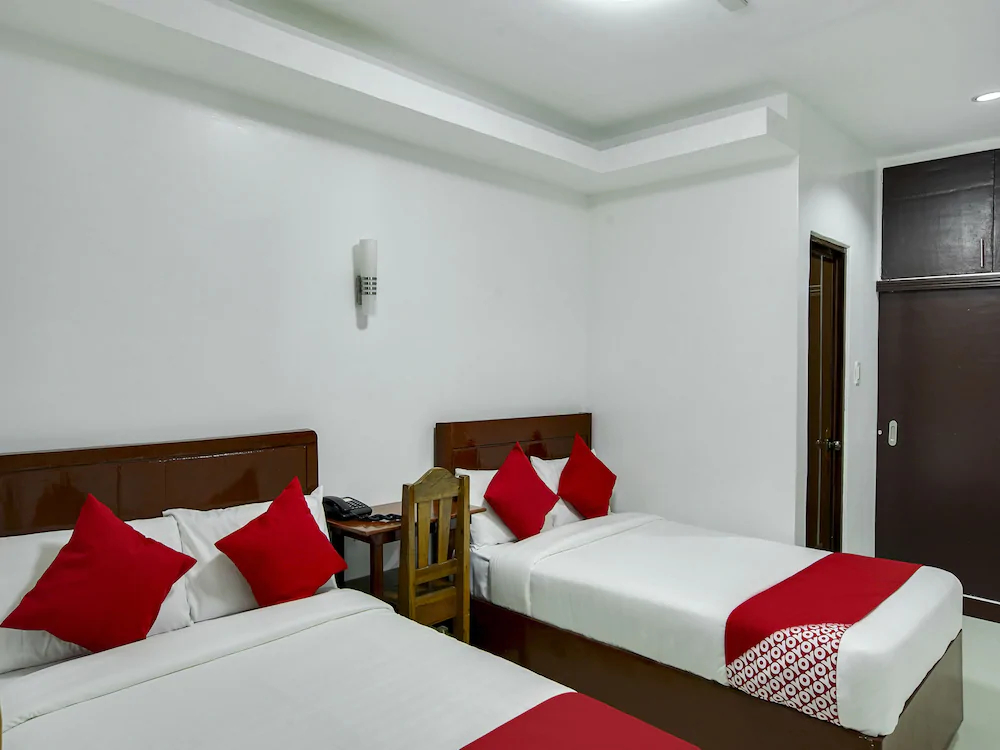 Offshore Hotel by OYO Rooms