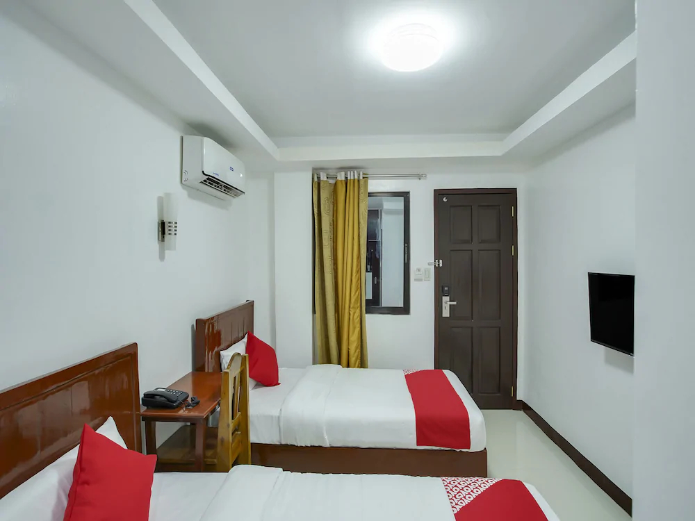 Offshore Hotel by OYO Rooms