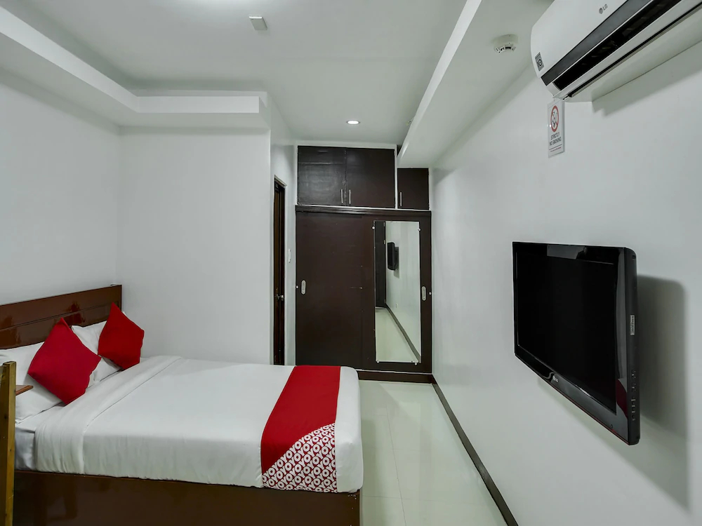 Offshore Hotel by OYO Rooms