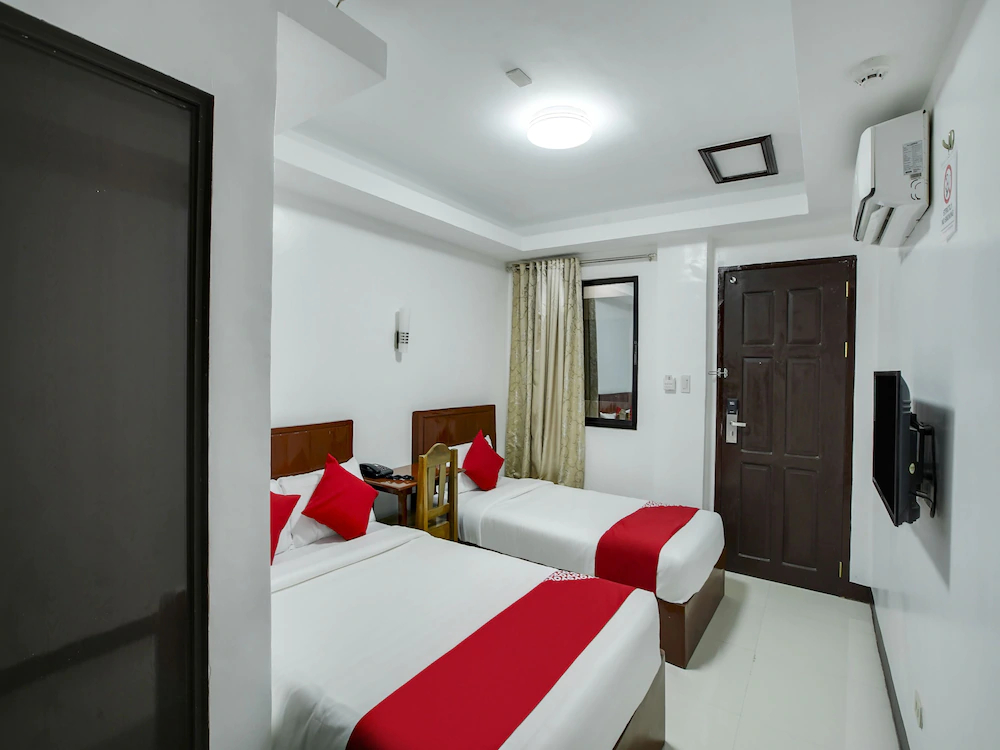Offshore Hotel by OYO Rooms